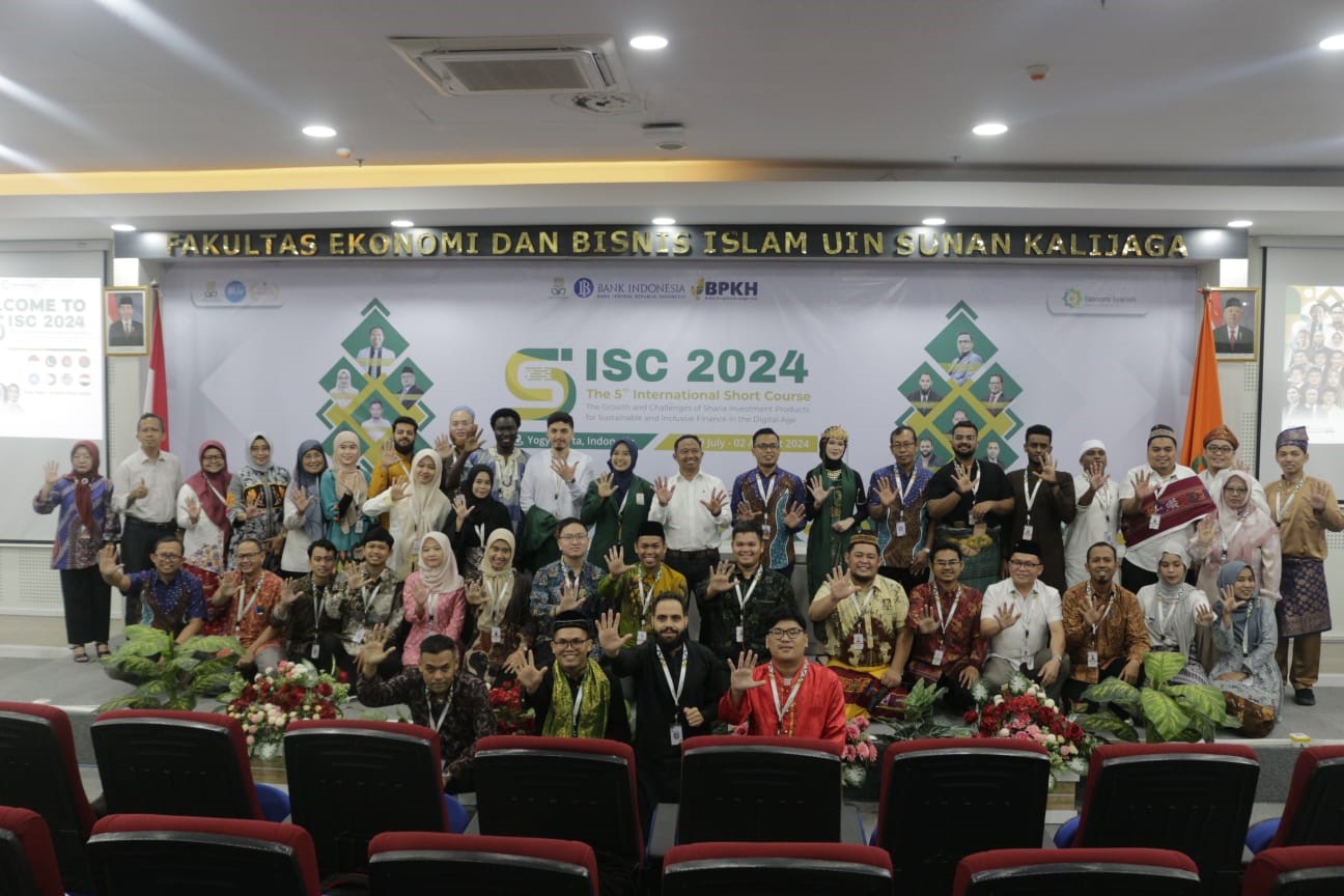 The 5th International Short Course: Dosen Manajemen UIN Walisongo Ambil Peran menjadi Partisipan